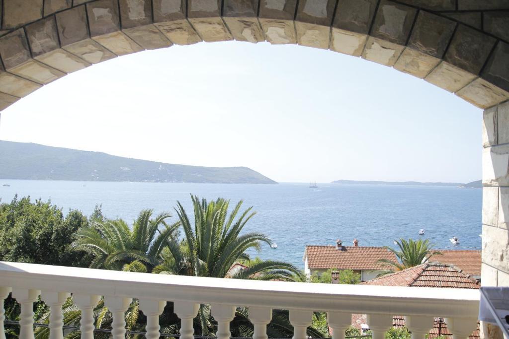 Garni Hotel Bokeska Noc Herceg Novi Camera foto