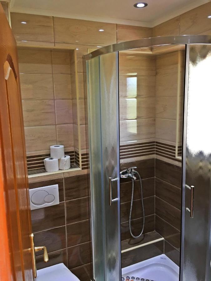 Garni Hotel Bokeska Noc Herceg Novi Esterno foto